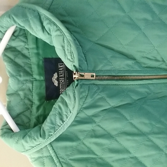 British Khaki Green Quilted Vintage Vest - Picture 2 of 7